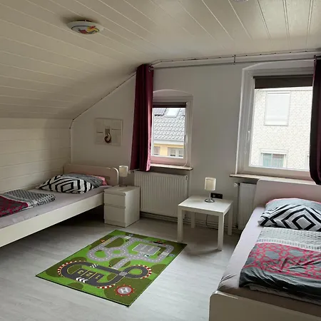 Familienferienwohnung *